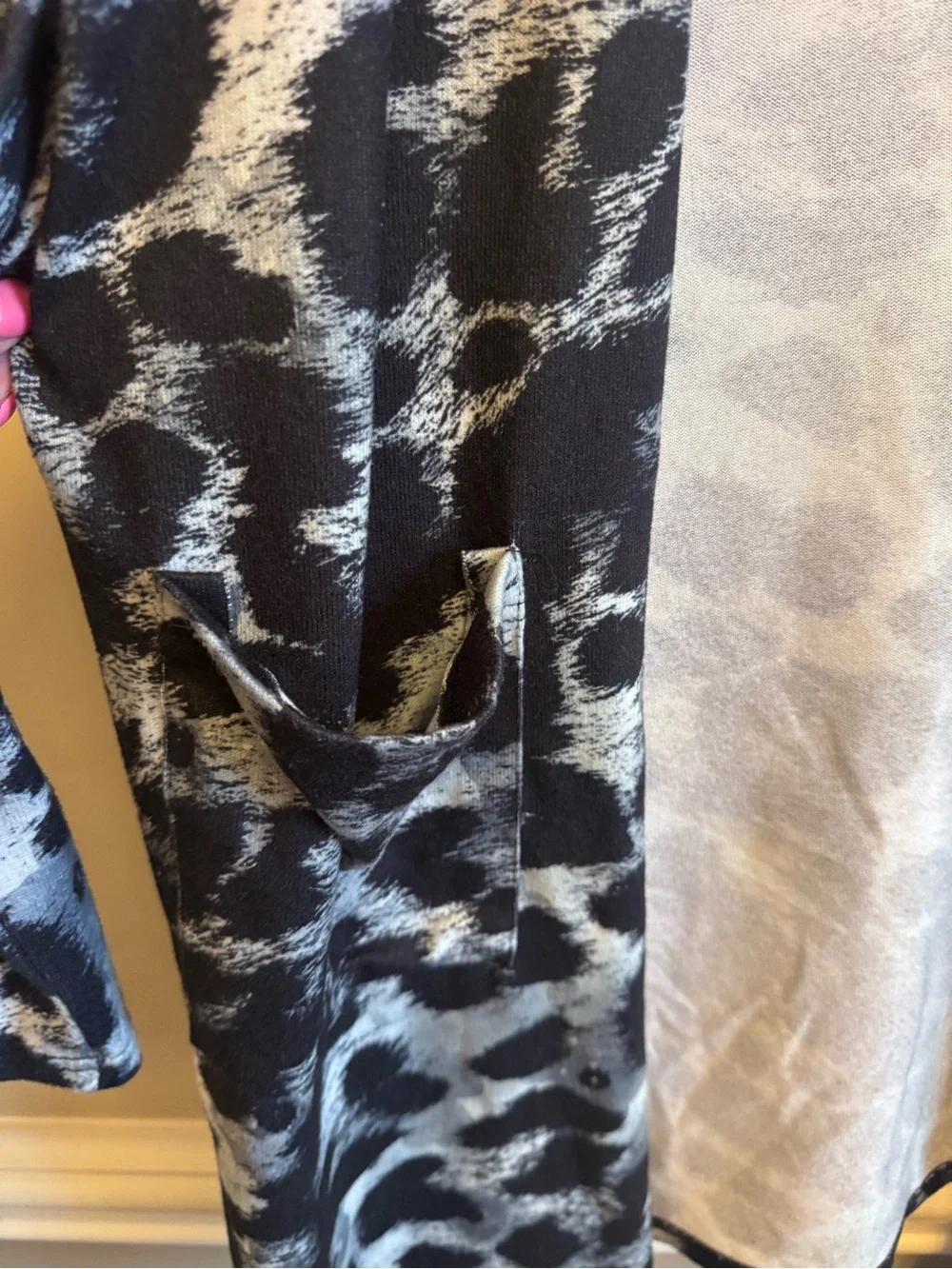 Glitzy girl boutique. Cozy Animal-Print Open Cardigan - Black & Gray